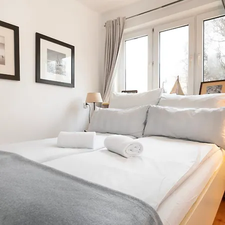 Functional 3City Apartment In Sopot With Parking By Noclegi Renters Apartment *