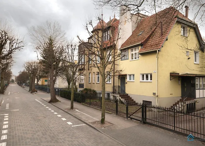 Appartamento Functional 3city In With Parking By Renters