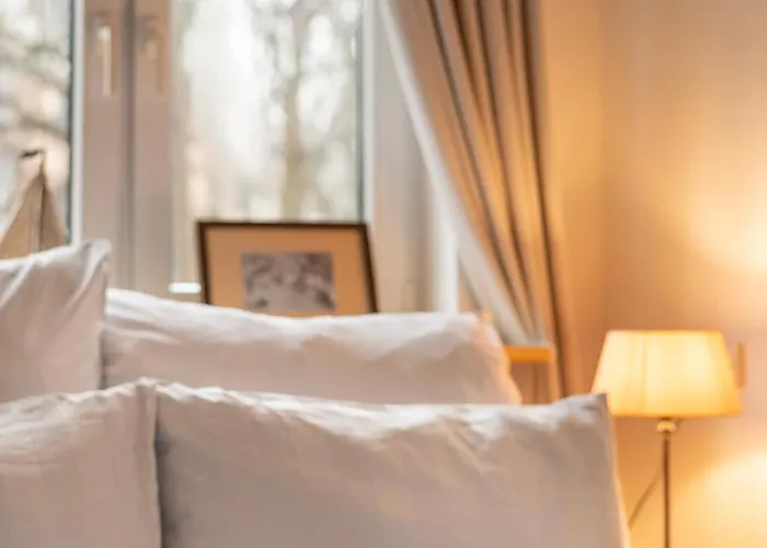 Functional 3city In With Parking By Renters *